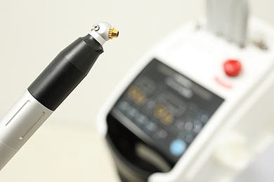 レーザー治療器